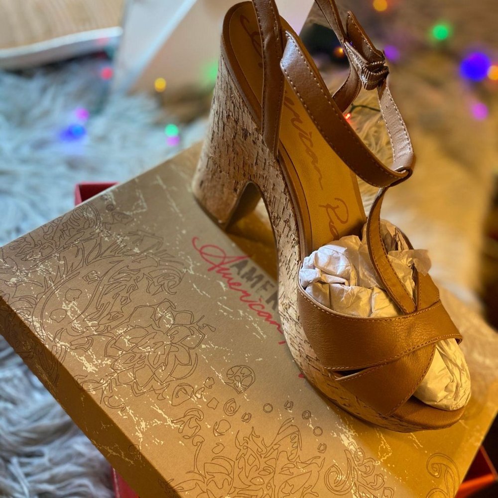 American Rag - Picture 2 of 6